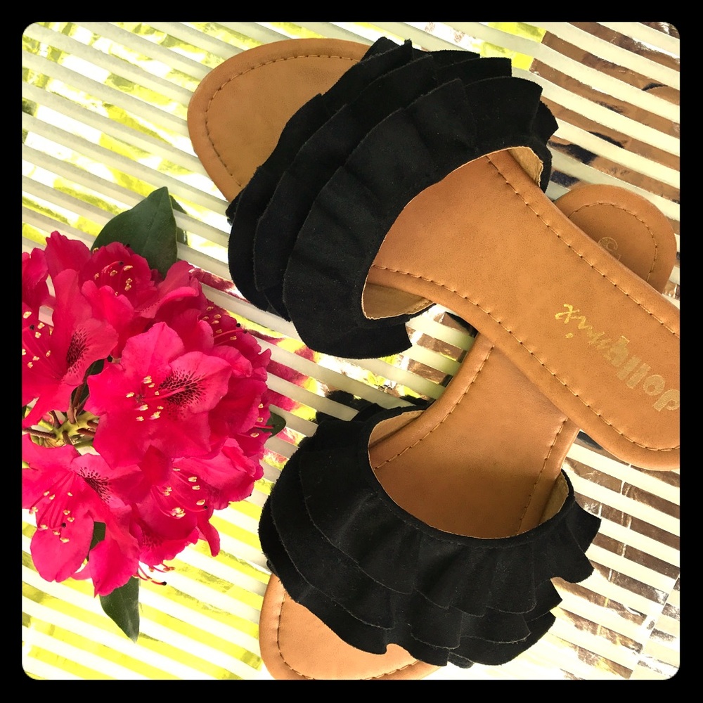 Black slip on style sandels